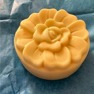 Kiss My Skin Lotion Bar